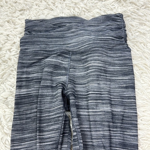 Lululemon Align Crop 21" *Cross Waist Mini Space Dye Herringbone Heathered Black - Picture 2 of 6